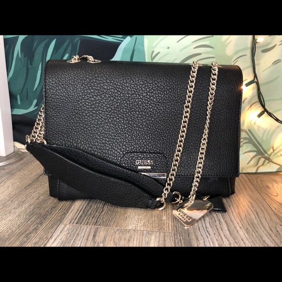 GUESS est. 1981 over the shoulder bag - Picture 3 of 8